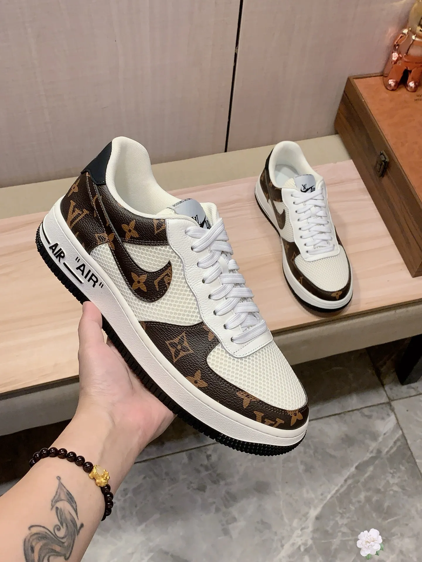Men's Men's Shoes 💰442💰💰🎩🎩[Lightning][Lightning] "Lv*" Latest•hot style casual shoes, top brand [Seduce] luxury~purchase, top~quality. [Strong] The upper is made of imported breathable cowhide material ➕ breathable sheepskin feet (•) with fine workmanship. Original stylish and stylish soft rubber wear-resistant and non-slip outsole, light and comfortable on the feet, the real thing looks better when photographed, 305: code: 38-44, 3️⃣ colors selected